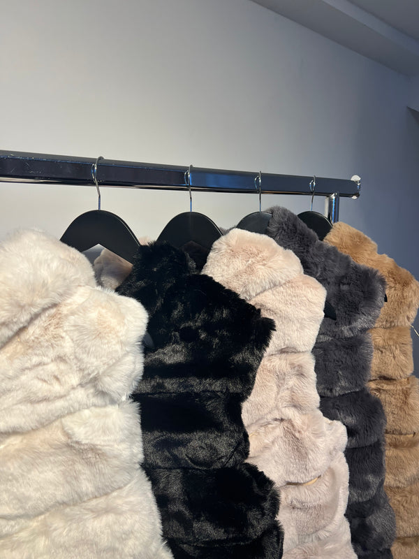 Long Body Warmer with Fur